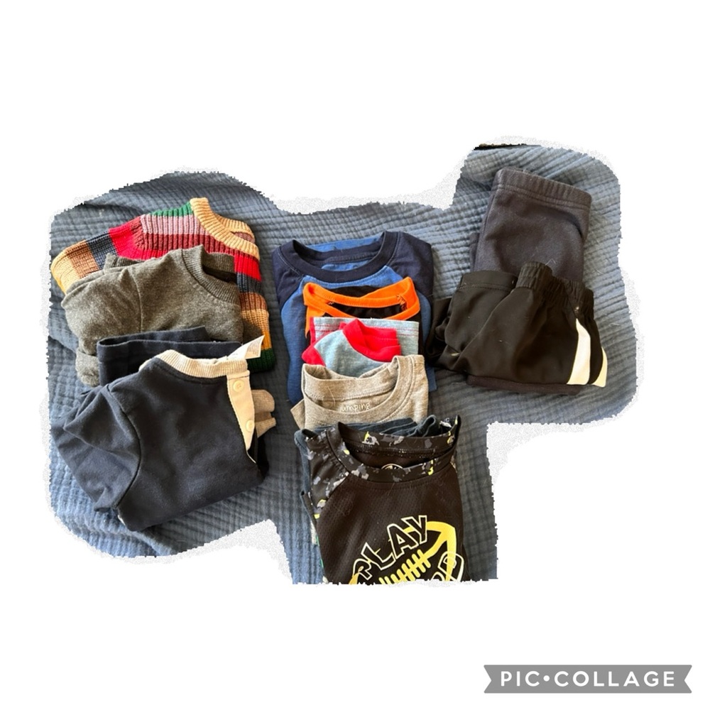 15 pieces of boys 3T clothing.